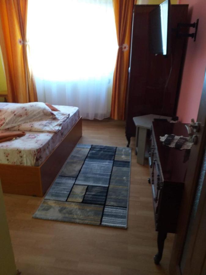 Apartament Aurora Slanic-Moldova Bagian luar foto